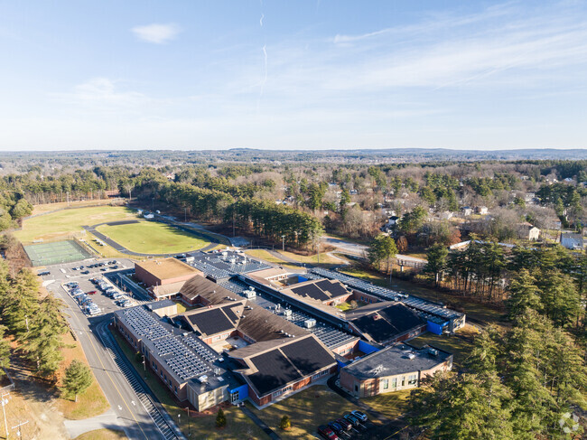 Pennichuck Middle School in Nashua, NH serves grades 6-8.