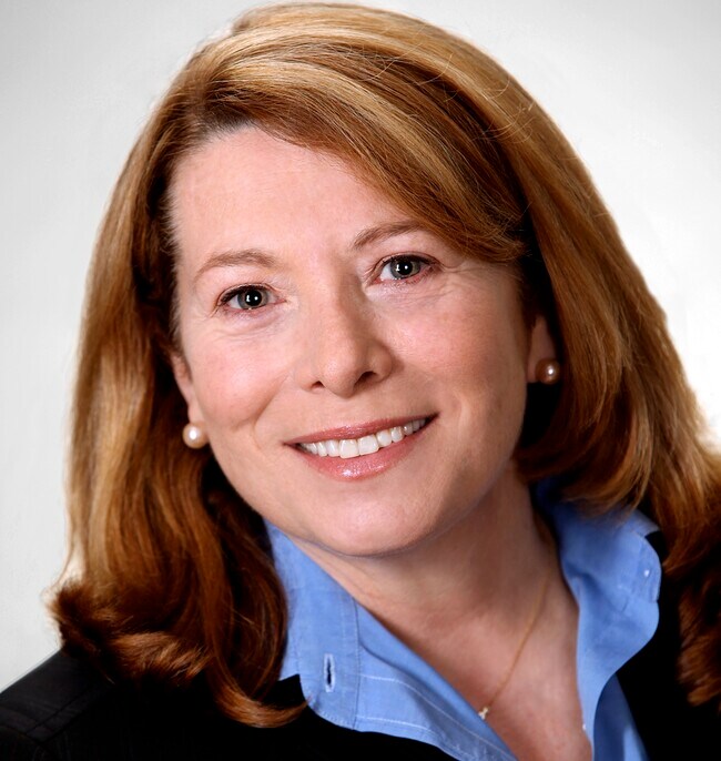 Katherine McKnight