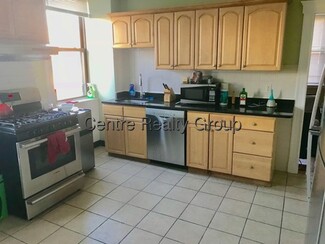979 Chestnut St, Newton, MA 02464