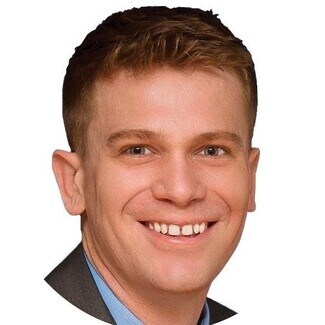 Dennis Elliott