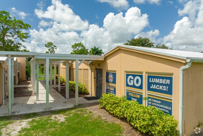 Loggers’ Run Middle School offers academic clubs near Mission Bay.