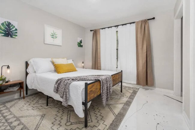 2001 N 61st Ave unit ID1354817P, Pensacola, FL 32506 - photo 4