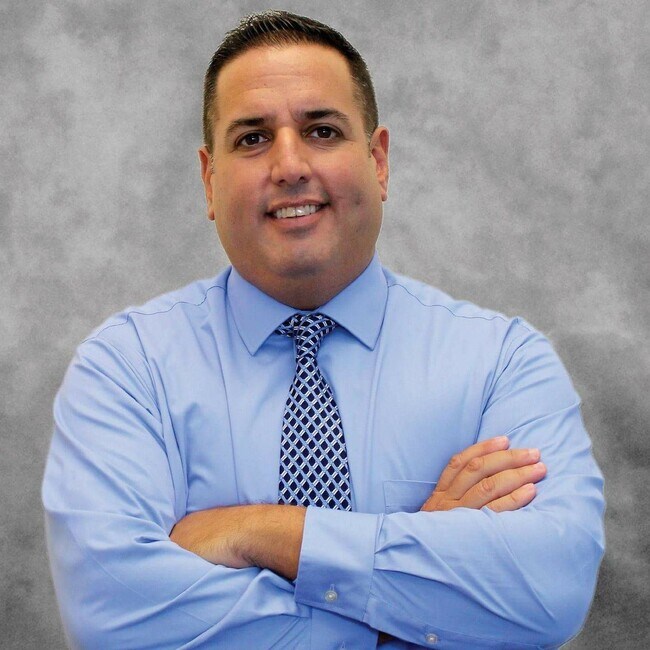 Agent Photo