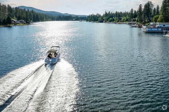 Residents of Spokane River District enjoy cruising the Spokane River.