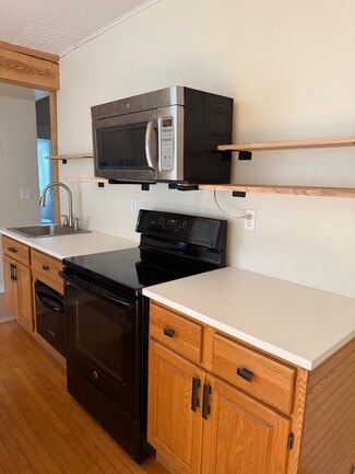 618 Wisconsin Ave, Beloit, WI 53511