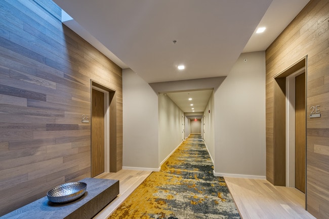 Harbor Verandas, Cleveland, OH 44101 - photo 5