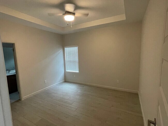 3317 Duke Ave unit 4, McAllen, TX 78504 - photo 7