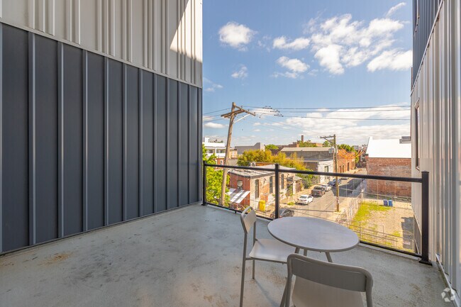 Shared Floor Balcony