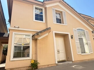 929 W Duarte Rd, Arcadia, CA 91007