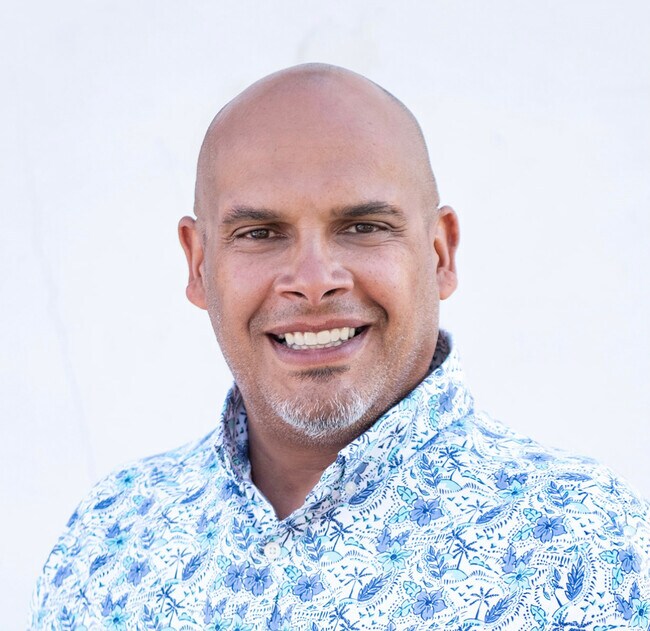 Bernardo Diaz-Lagares