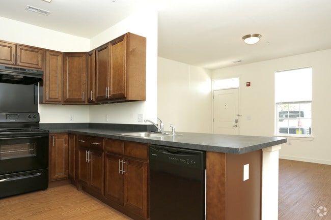 The Willows at Orchard Road, Skillman, NJ 08558 - photo 7