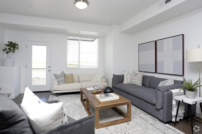 3BR, 2.5BA - Type C