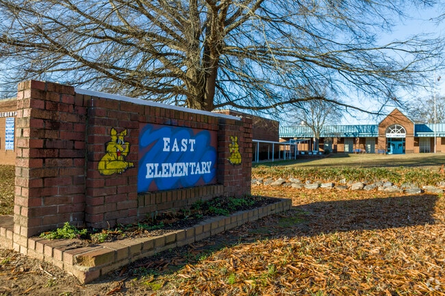 East Elementary School campus sign.