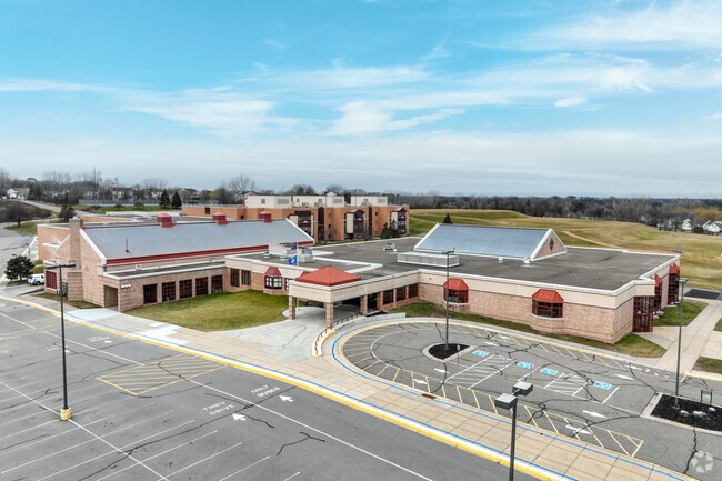 Deerwood Elementary School is located in Eagan, MN.