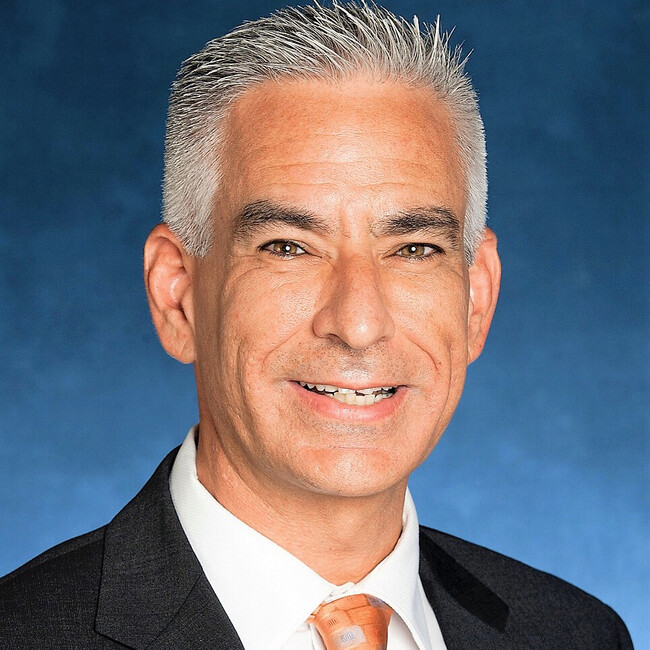 Agent Photo