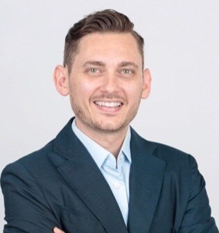 Justin Adams