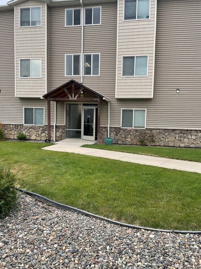 280 Baker St Unit 202, Moscow, ID 83843