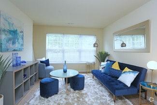 1016 E Barton St, Greensboro, NC 27407