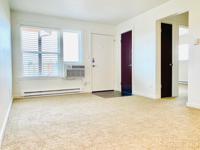 2020 W Plum St, Fort Collins, CO 80521 - photo 7