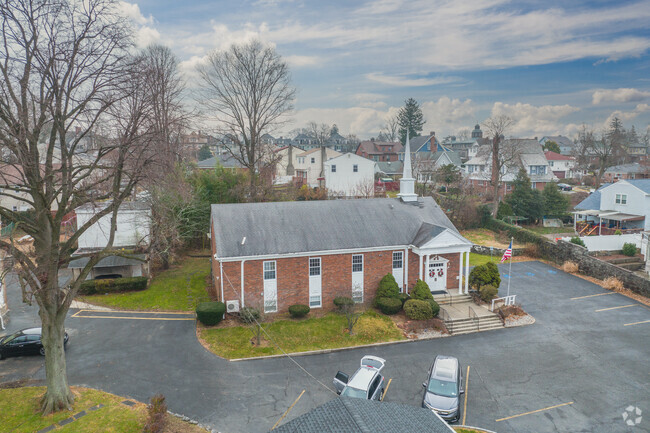 Explore the Hudson View Christian Academy at 170 Hudson, Yonkers, NY.