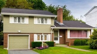 87 Midland Blvd Unit Mid Suffolk County NY, Lake Ronkonkoma, NY 11779