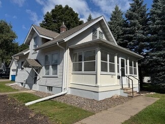 115 Chicago Ave N, Wayzata, MN 55391