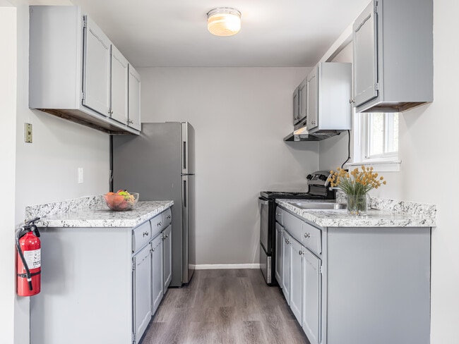 Jackson Arms, Jackson, NJ 08527 - photo 4