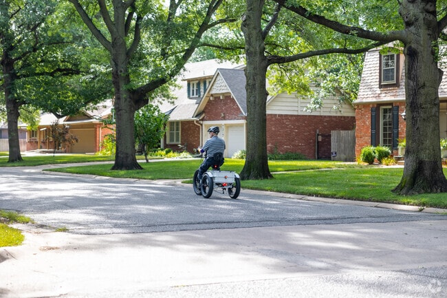 Rockwood has plenty to admire as you cruise down the streets on your bike.