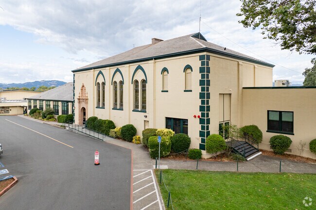 Willits High School offers a beautiful campus for your children to enjoy.