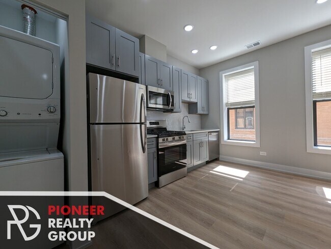 440 W Belden Ave unit 2, Chicago, IL 60614 - photo 4