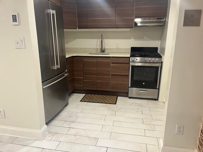 482 Columbus Ave unit 1, Boston, MA 02118 - photo 3