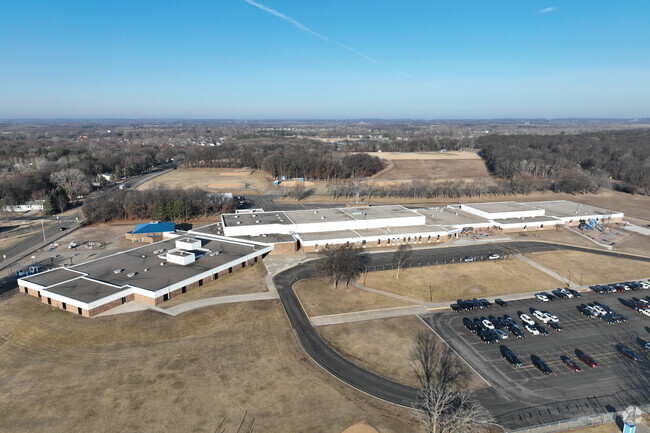 Riverview Intermediate School serves grades 3-5.