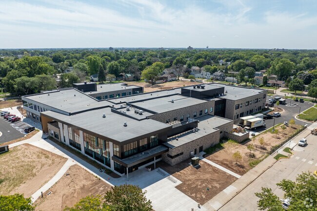 Your kids will enjoy learning in the inspiring atmosphere of Webster Stanley Elementary School.