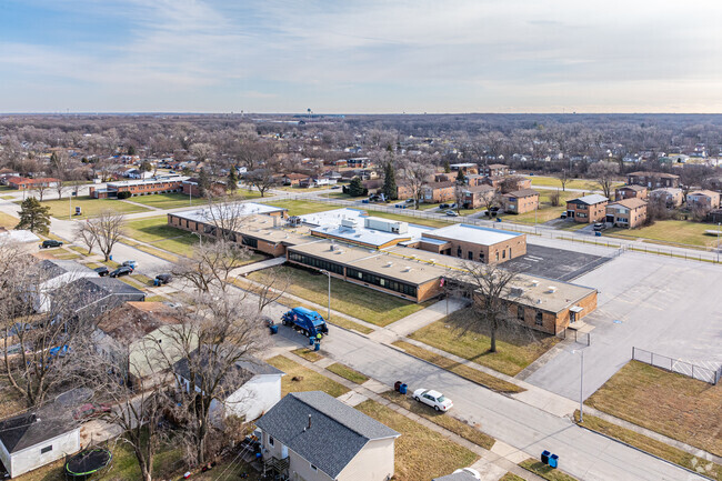 Wilson Elementary School has a student-teacher ratio of 16 to 1.