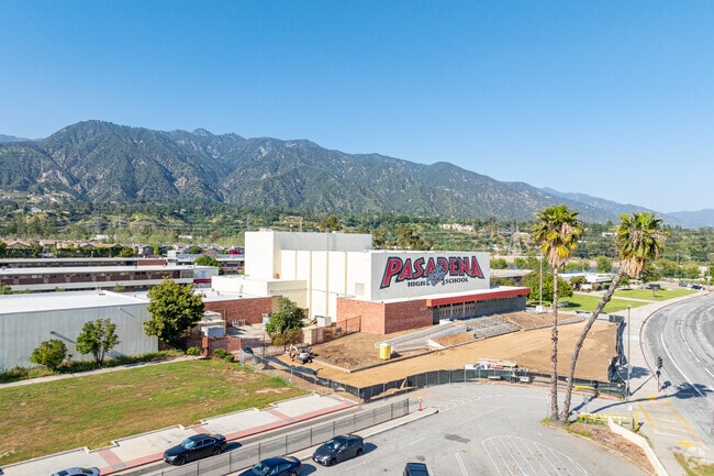 Pasadena High School received an A rating from Niche and serves over 1,600 students yearly.