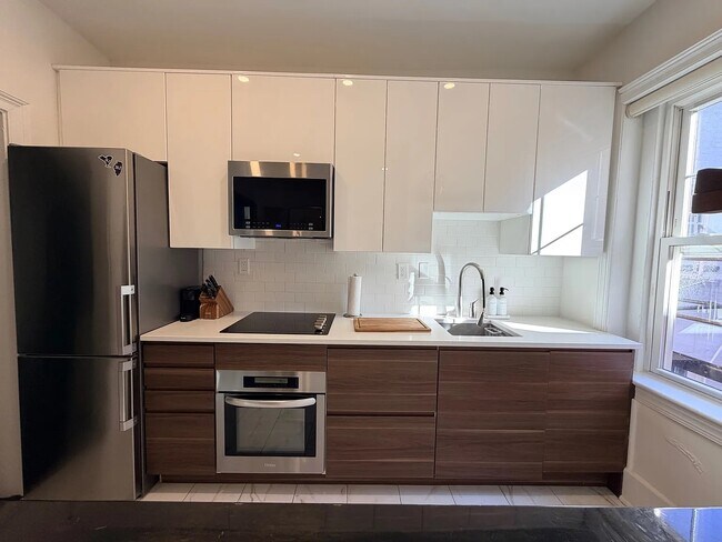 1332 15th St NW unit 44, Washington, DC 20005 - photo 5