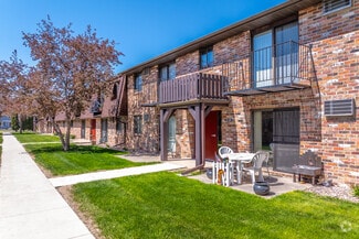 1670 Western Ave, Green Bay, WI 54303