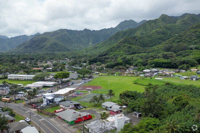Hau‘ula Elementary School features a coastal campus setting that inspires learning through connection to nature.