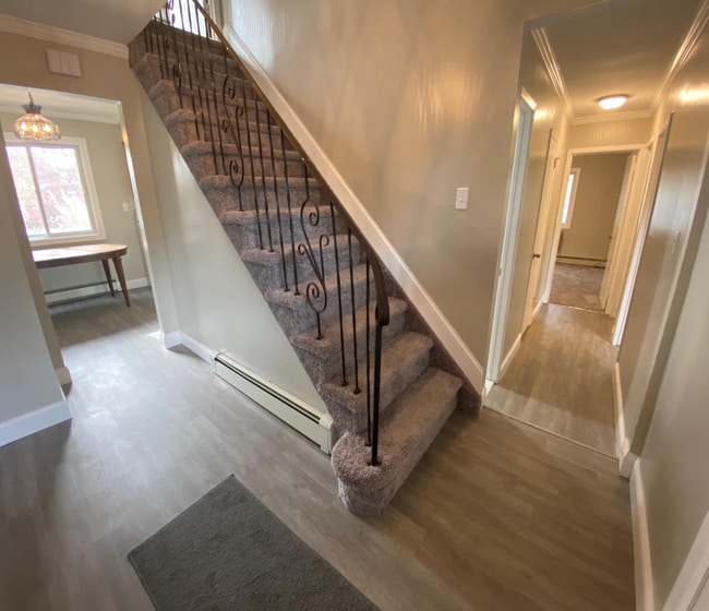 268 Browns Rd unit Browns, Nesconset, NY 11767 - photo 4