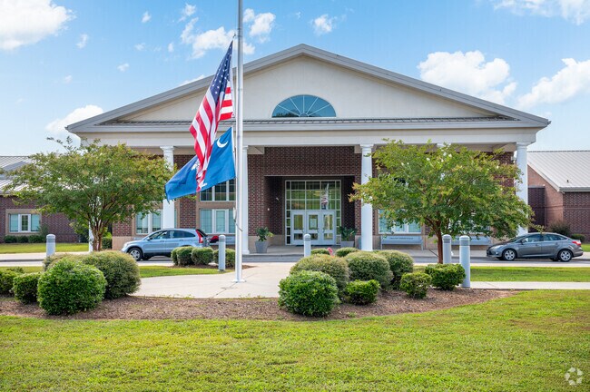 Glennview Middle School is located north of Downtown Anderson.