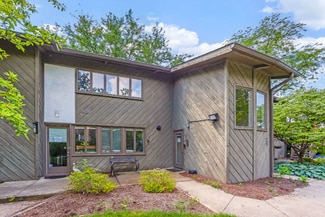 2109 W 5th Ave, Columbus, OH 43212