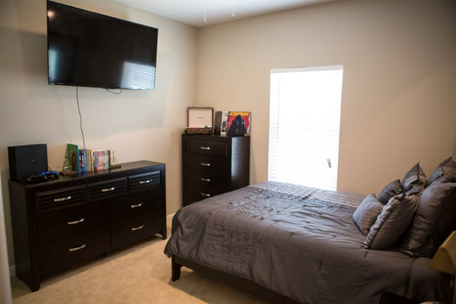 901 E Redbud Ave unit 2, McAllen, TX 78504 - photo 3