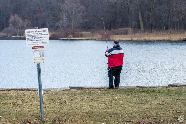 Wampum Lake helps residents connect with nature near Dixmoor.
