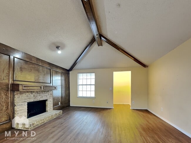 11809 Garden Terrace Dr, Dallas, TX 75243 - photo 3