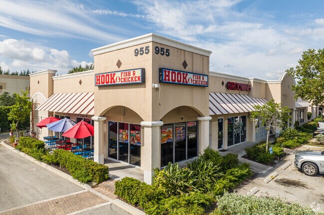 Hook Fish & Chicken near Baywinds is known for fried seafood and quick service.