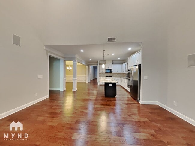 5113 Pansley Dr, Charlotte, NC 28226 - photo 3