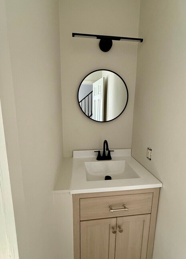 613 South St, Peekskill, NY 10566 - photo 6