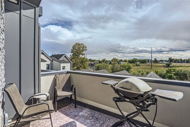 1277 Yates St, Denver, CO 80204 - photo 2