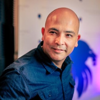 Robert Morales