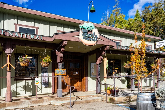 The Gnarly Carrot in North Fork specializes in local, organic products.